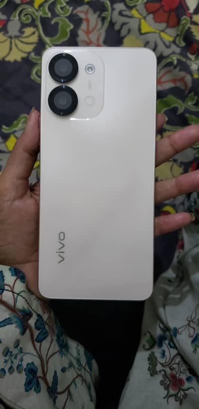 Vivo Y11d (4GB+4GB RAM / 128GB ROM) - Brand New Condition  Specs & Co