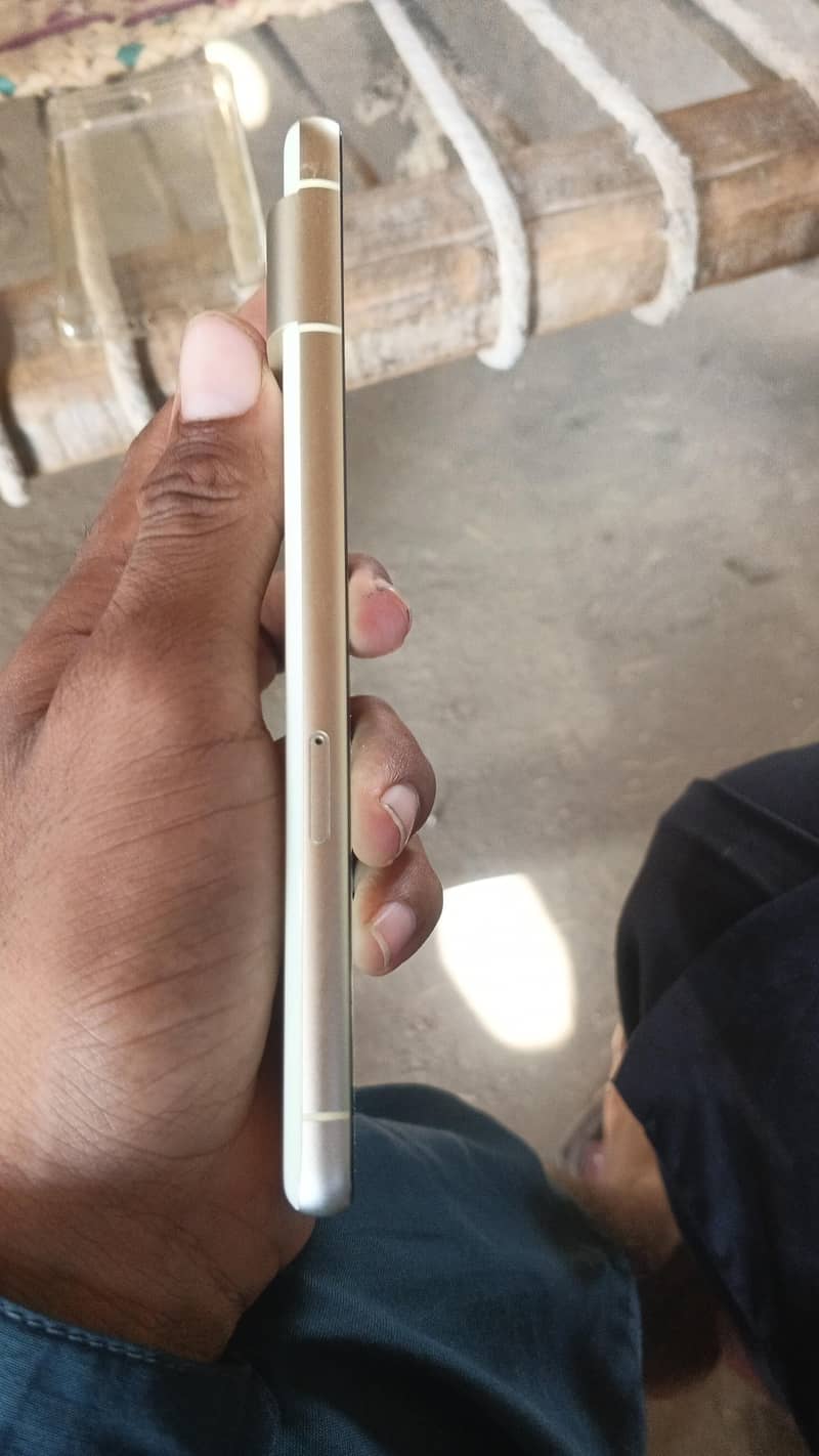 Google Pixel 7 3