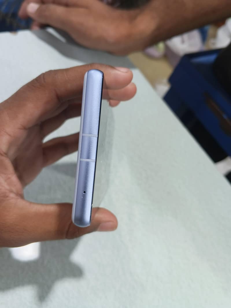 Google Pixel 7a 4