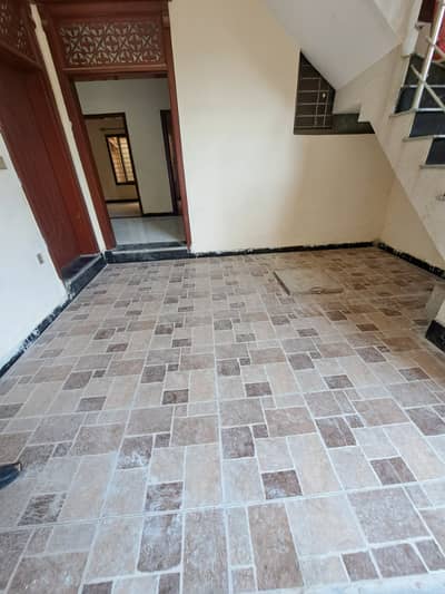4 Marla 1.5 Storey House For Rent