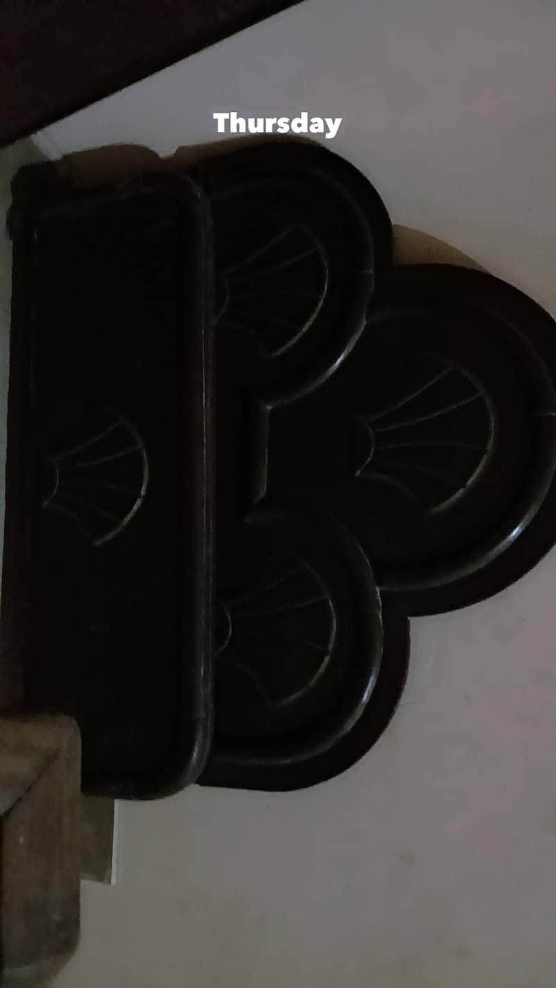 Queen Size Bed 1