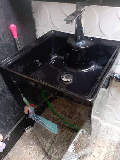 Black Wash Basin for Sale