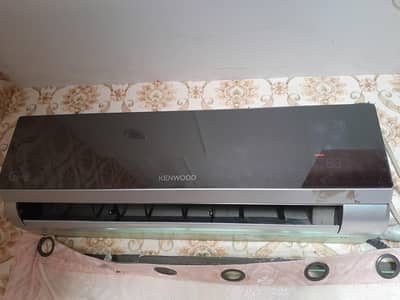 kenwood 1 ton ac a one condition