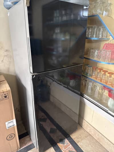 Haier Refrigerator Freezer – Energy Efficient & Fast Cooli