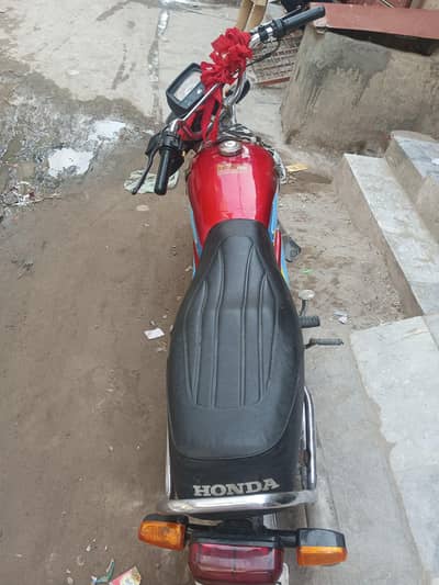 Ravi motorcycle 10 by 10 condition 03068023795