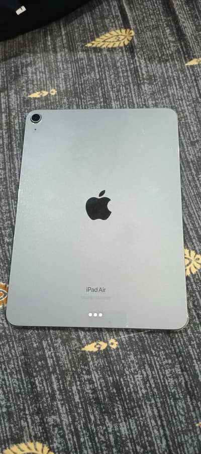 I PAD AIR 5th WIFI 256 GB wifi werriant