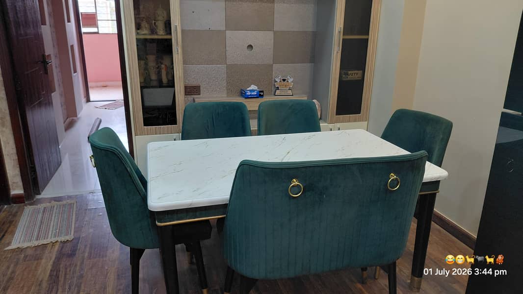 Dining table 6