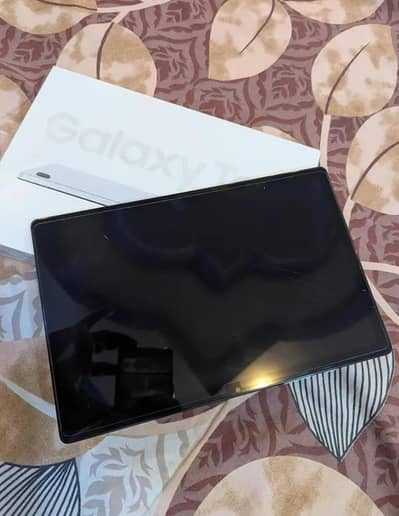 Tablet For Sale Samsung Galaxy A8 Full Box 4/64 GB