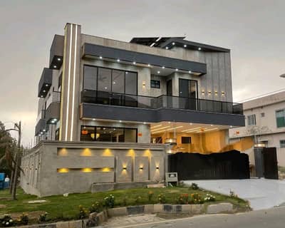 A Corner House Of 14 Marla In MPCHS - Block B