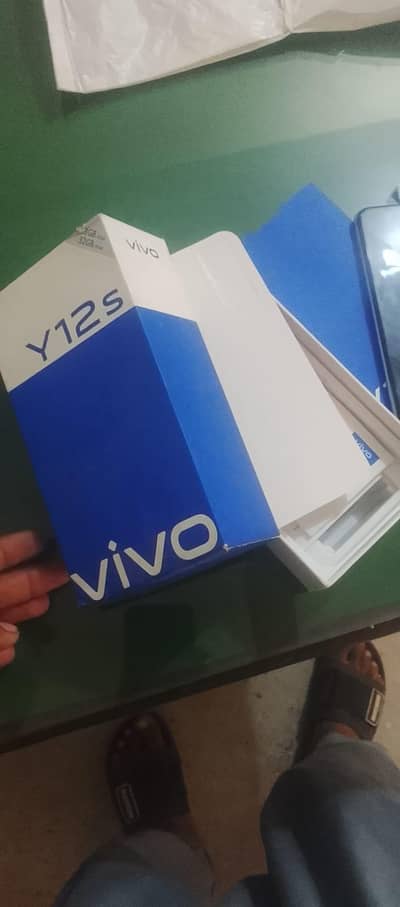vivo y21
