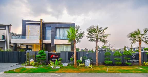 Kanal House + Kanal Lawn | 5 Beds | Prime Location | Affordable Price | Near Park