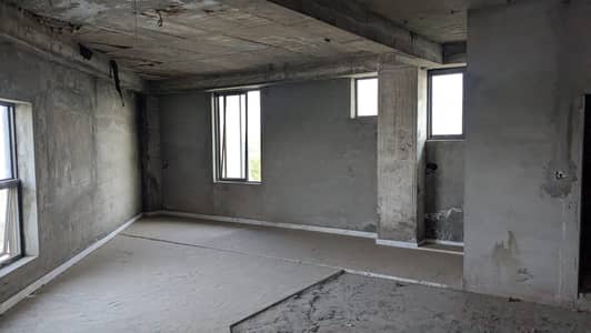 PRIME FLOORS AVAILABLE FOR ACADEMIES, COACHING INSTITUTES &