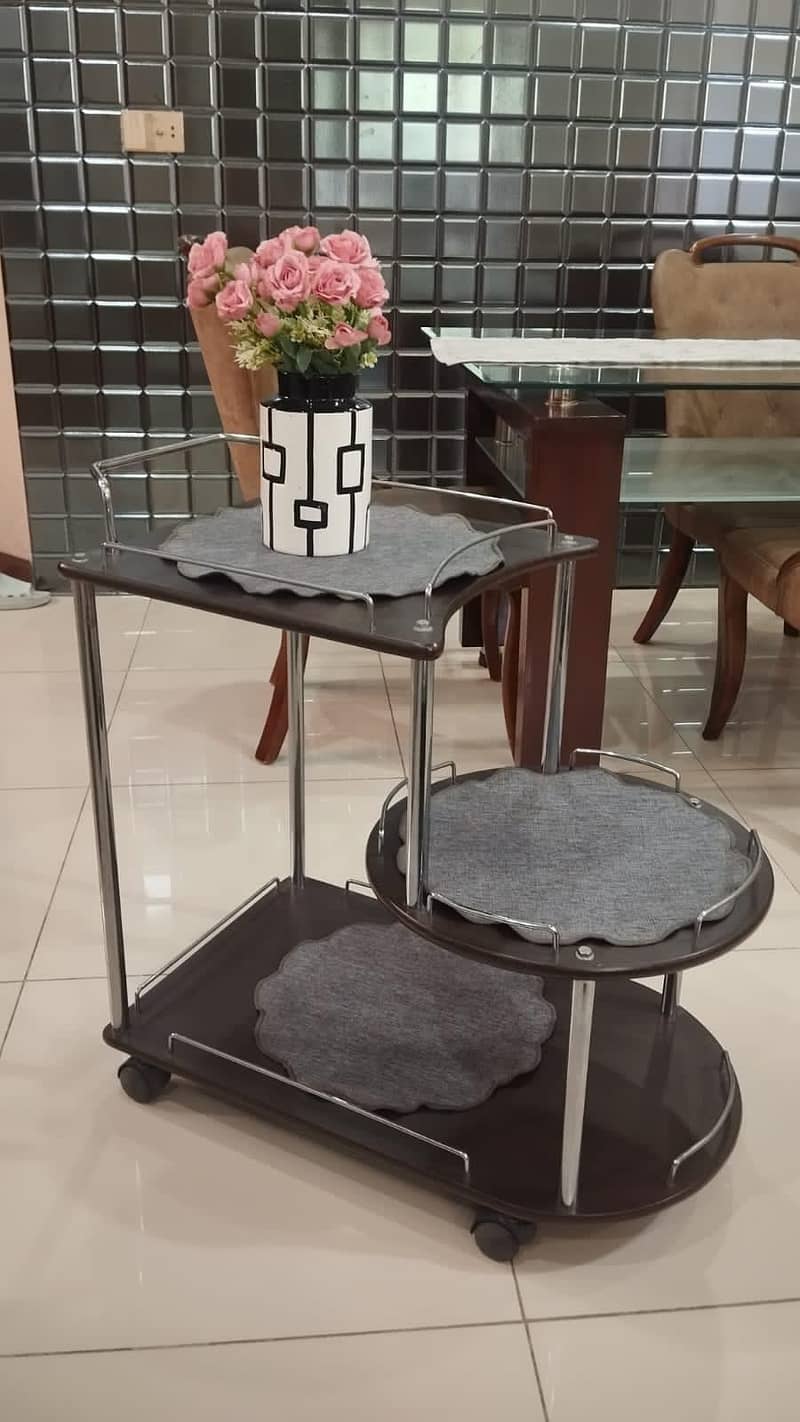 Tea trolley 0