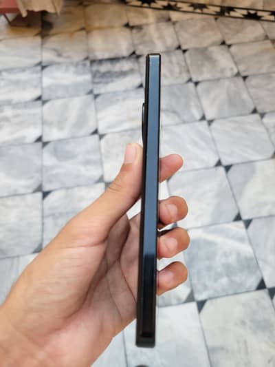 Sharp Aquos 7