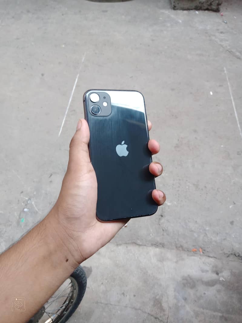 iPhone 11 1