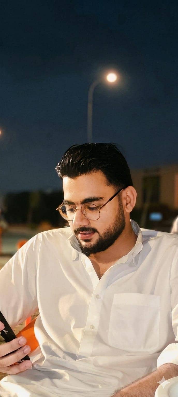 تجربہ کار گیسٹ ہاؤس کیئر ٹیکر اور کچن ہیلپر (نوکری کا خواہشمند ہوں۔ ) 0