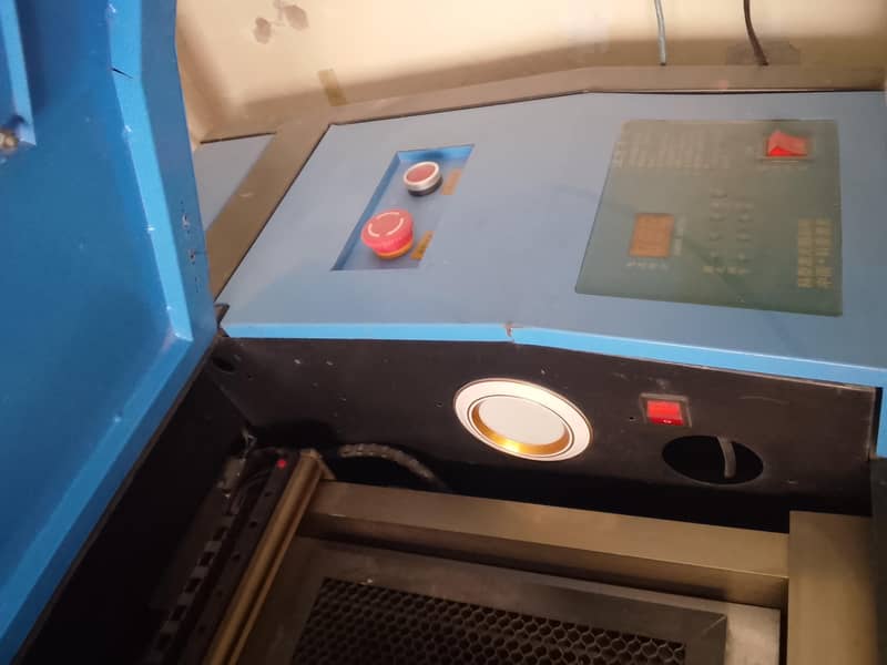 laser Cutting Machine CNC 1