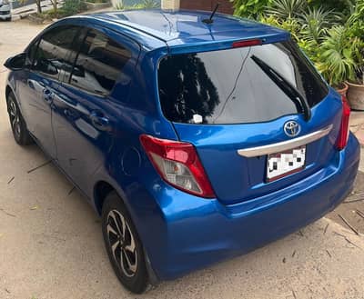 Toyota Vitz 2011