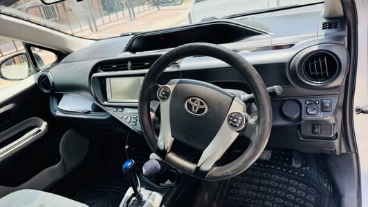 Toyota Aqua 2014