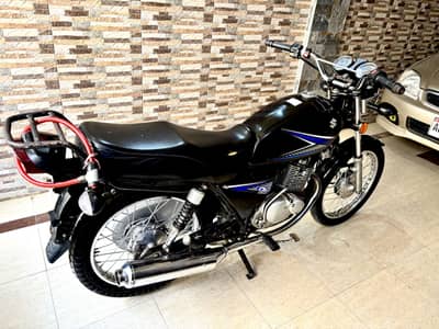 Suzuki Gs 150 2013