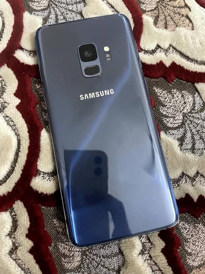 Samsung Galaxy S9 urgently selling
