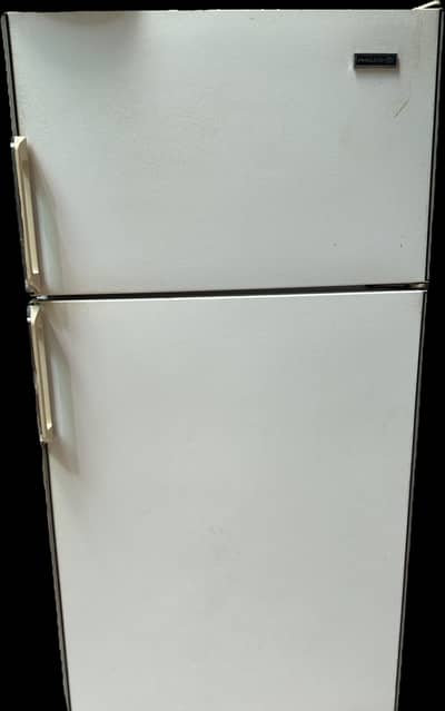 Philco Jumbo Size Imported Refrigerator – Excellent Working Condition