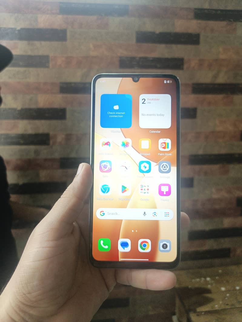 itel a100 4+8/128 1