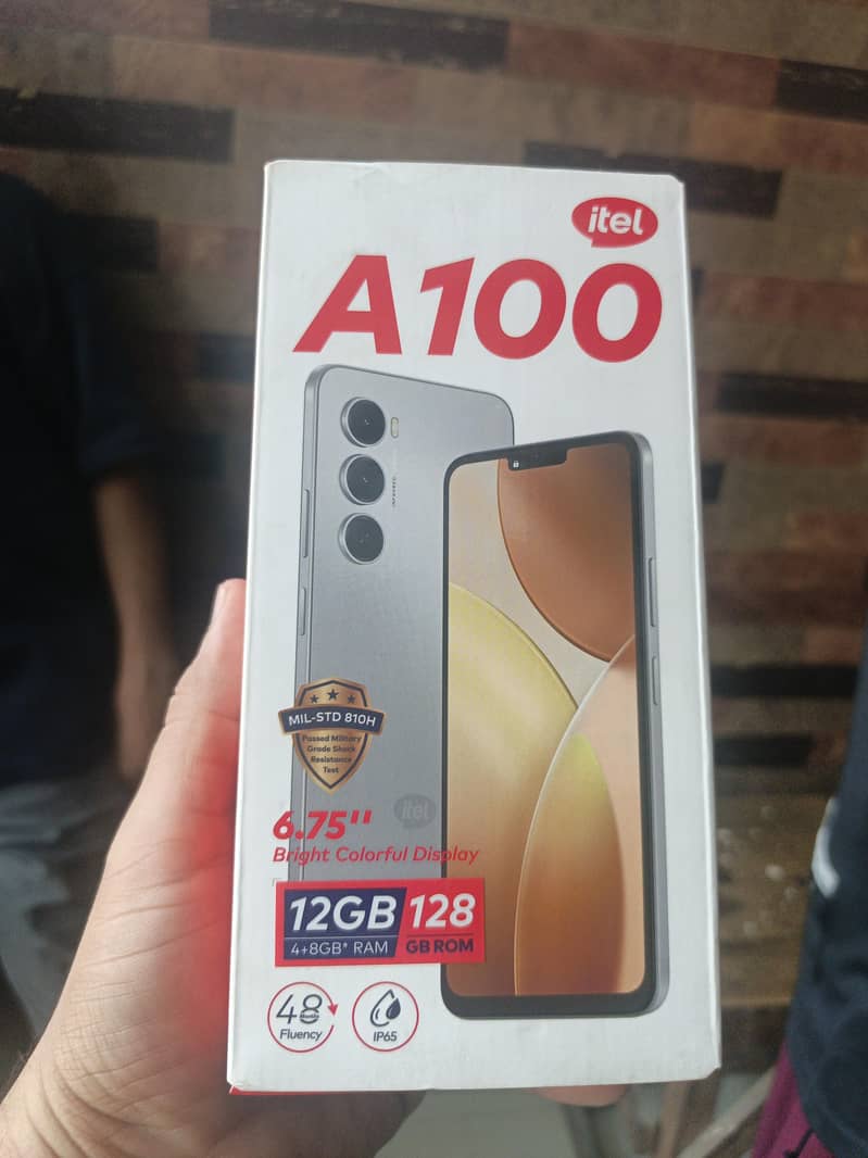 itel a100 4+8/128 2