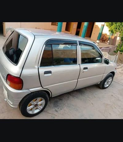 Daihatsu Cuore 2004