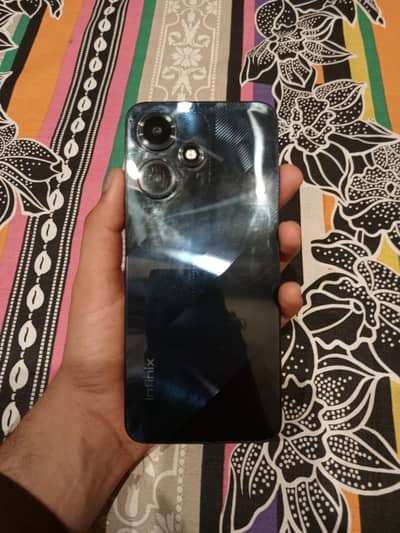 Infinix Hot 30 Play