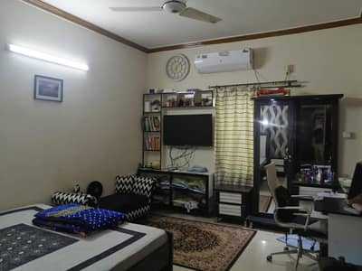 4 Marla Flat For Sale