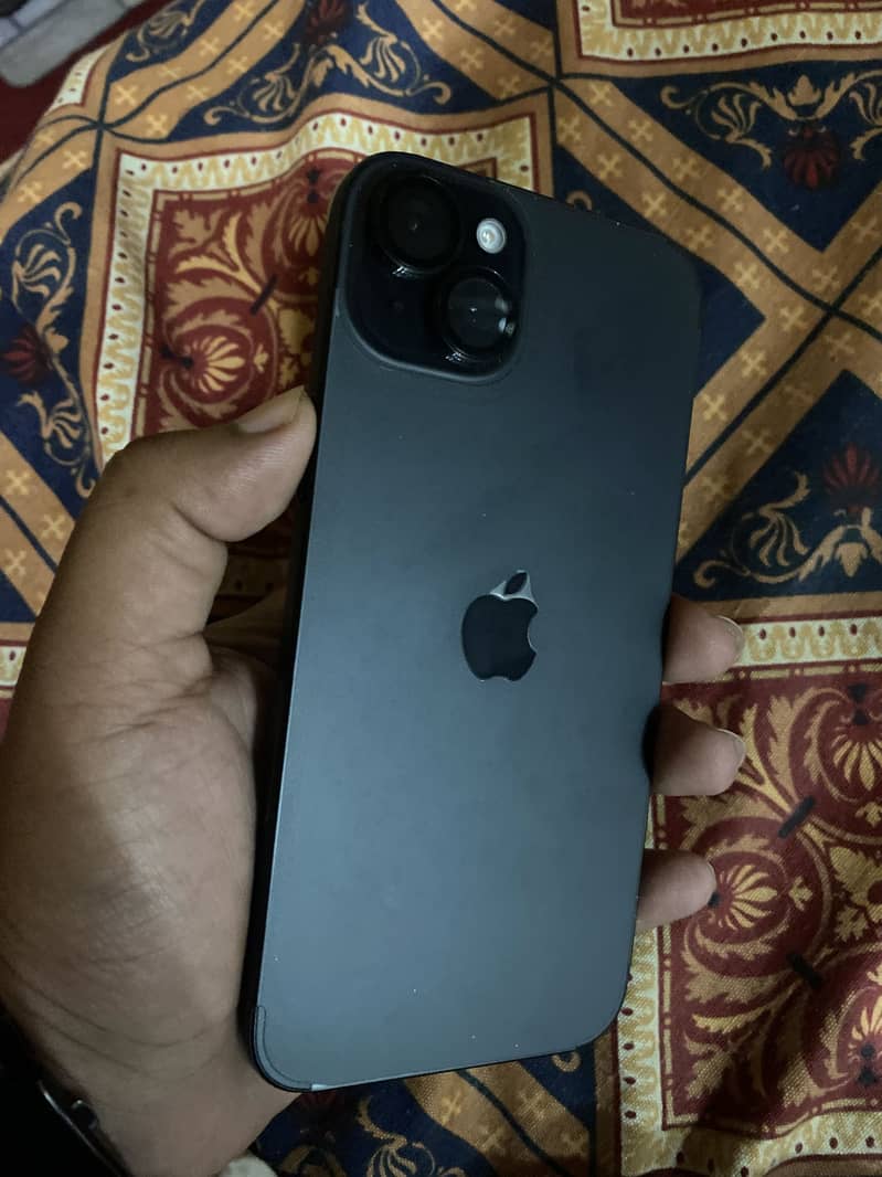 Apple iPhone 15 plus 1