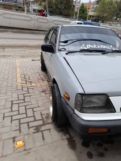 Suzuki Khyber 2000