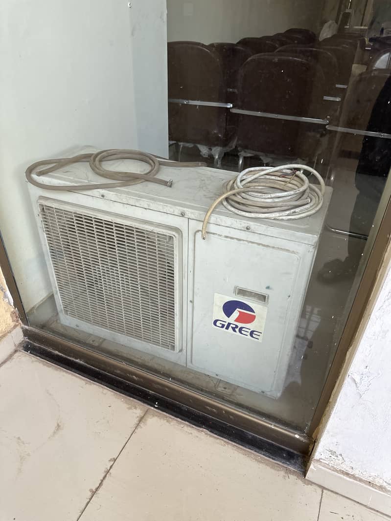 Gree 2 ton tower split AC 2