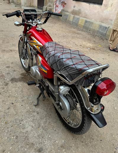 Honda CG 125 model 25 connect 0317-1378338
