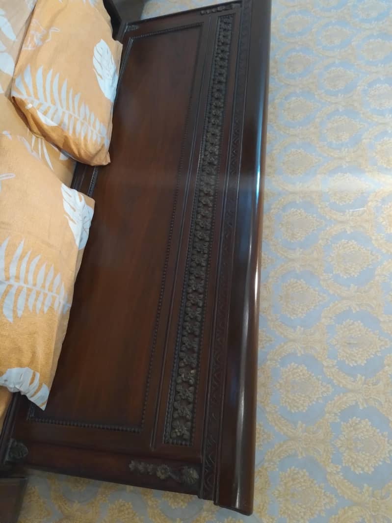 Solid sheesham Wooden Bed Set 1