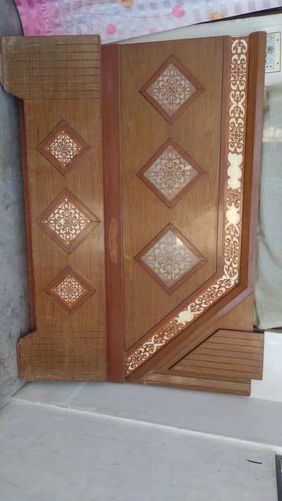 bed side tables for urgent sale
