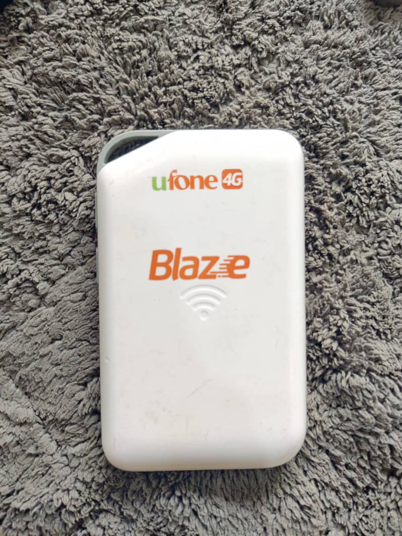 UFONE BLAZE DEVICE 9/10 1