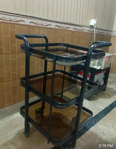 imported tea trolly good condition