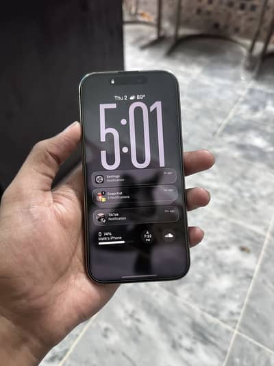 iPhone 15 Pro in apple warranty