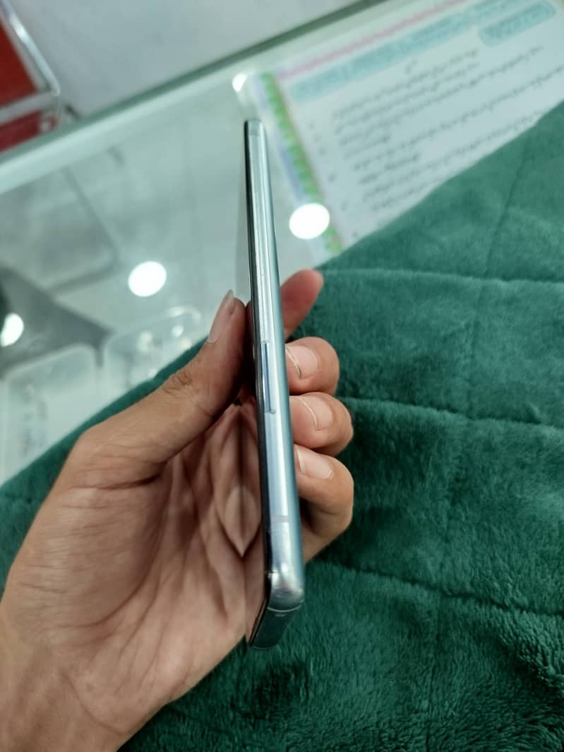 One Plus 8t 2