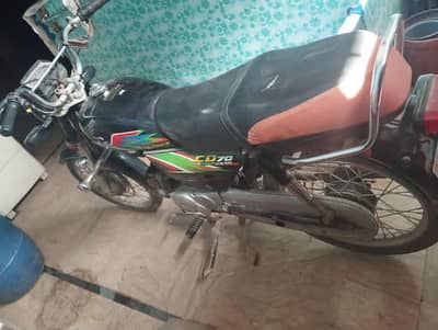 neat and clean bike hai engine packed