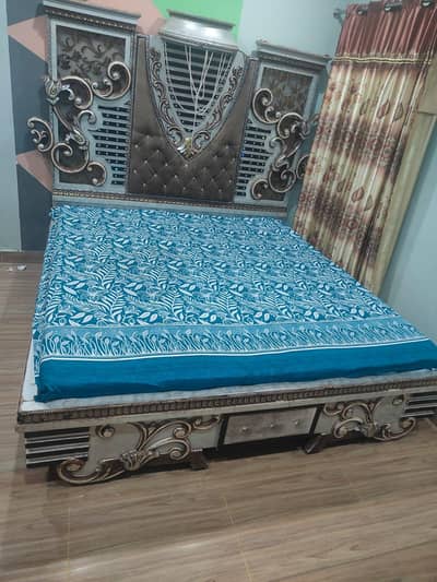 Bed and Almari
