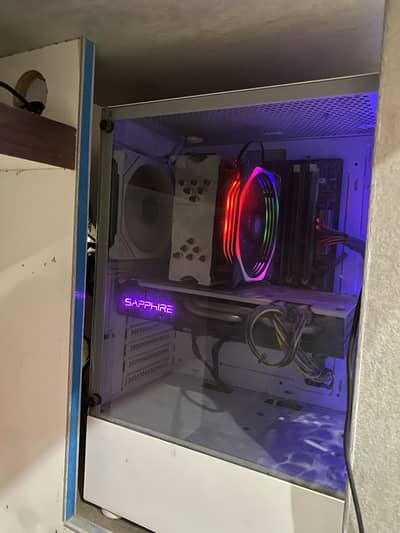 Intel Xeon e3 1246 v3 with rx580 8gb 16gb ram white build
