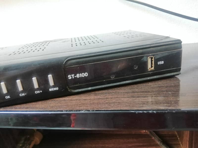 Dish receiver 3