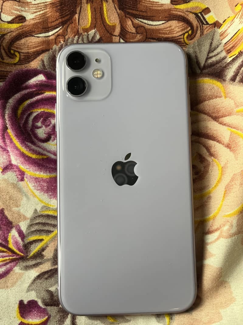Apple iPhone 11 4