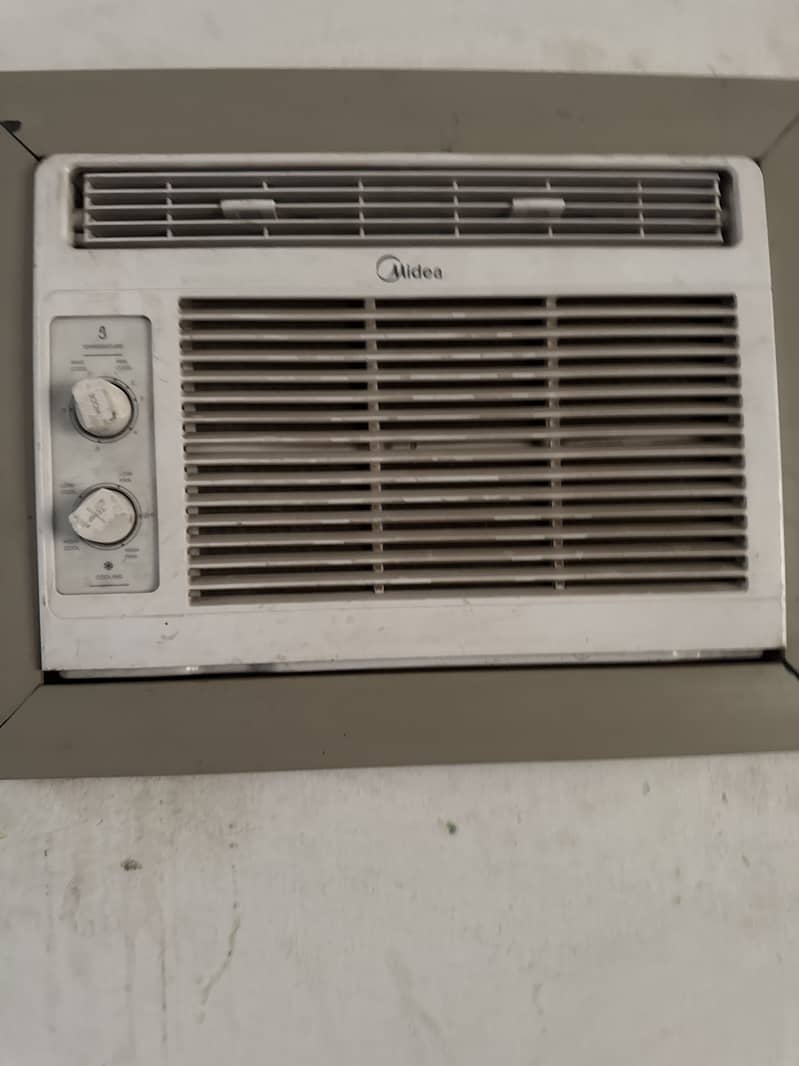 Window ac 0