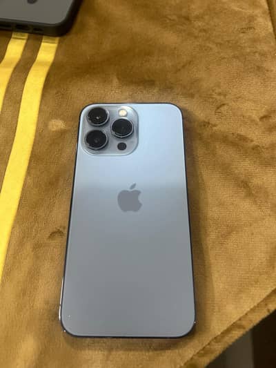 Apple iPhone 13 Pro