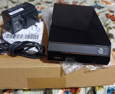 Seagate Backup Plus Hub 10 TB USB 3.0 Hard Drive Used