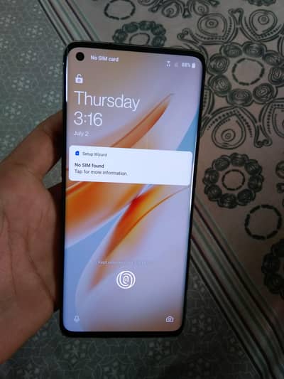 One Plus 8 5G 8Gb RAM 128Gb